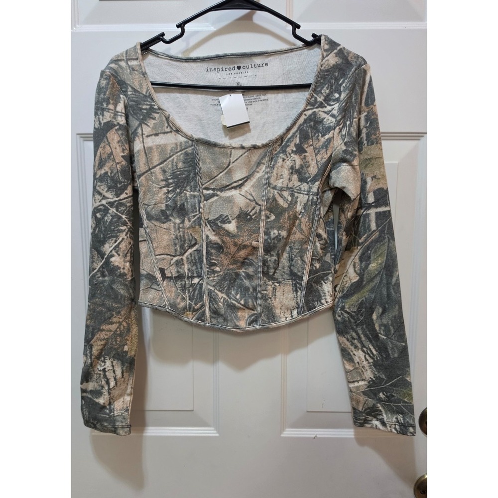 NWT Inspired Culture Camo Long Sleeve Corset Hem Crop Top - Size XL